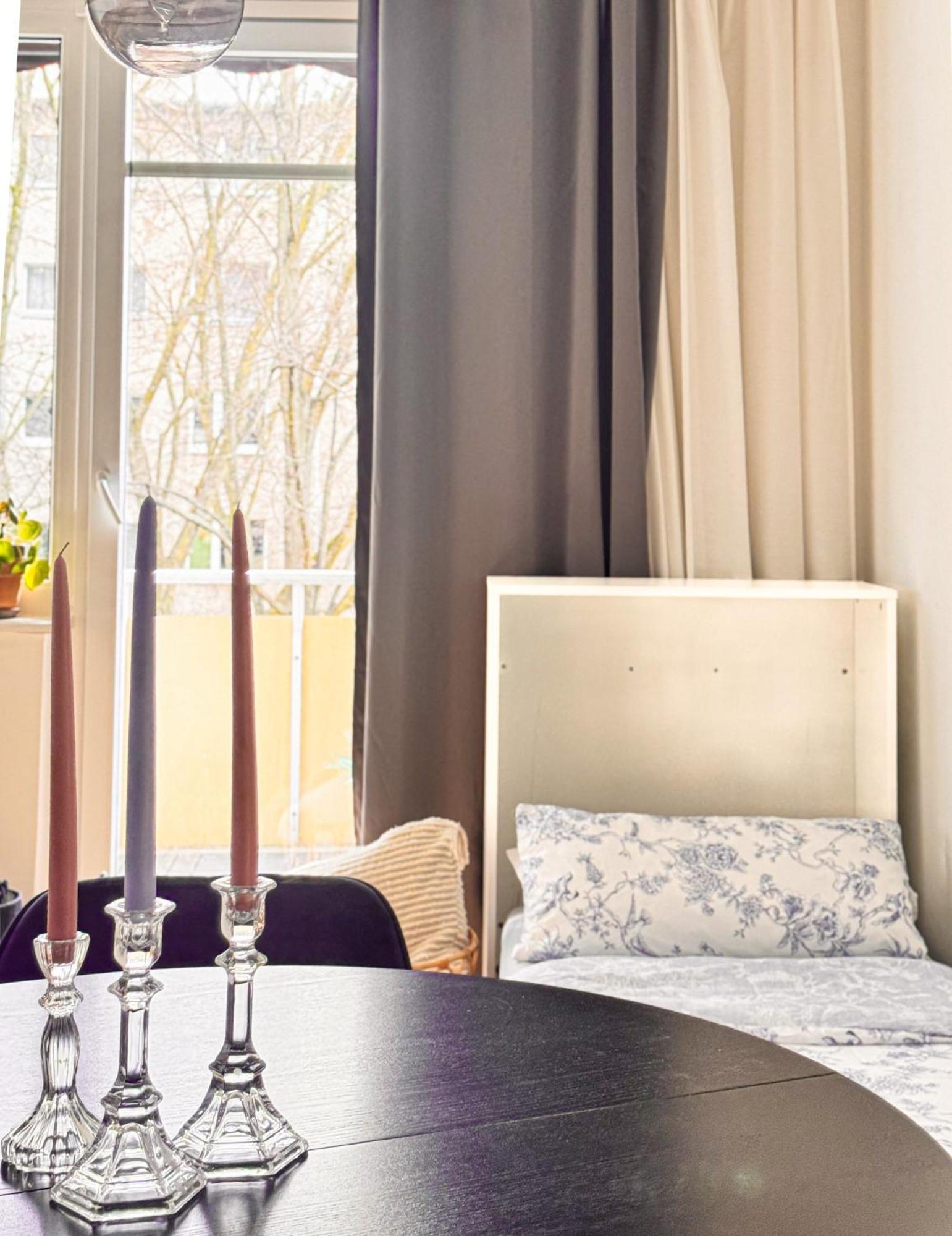 01 Bedroom In Mitte-Up To 5 People-Private Free Parking برلين المظهر الخارجي الصورة